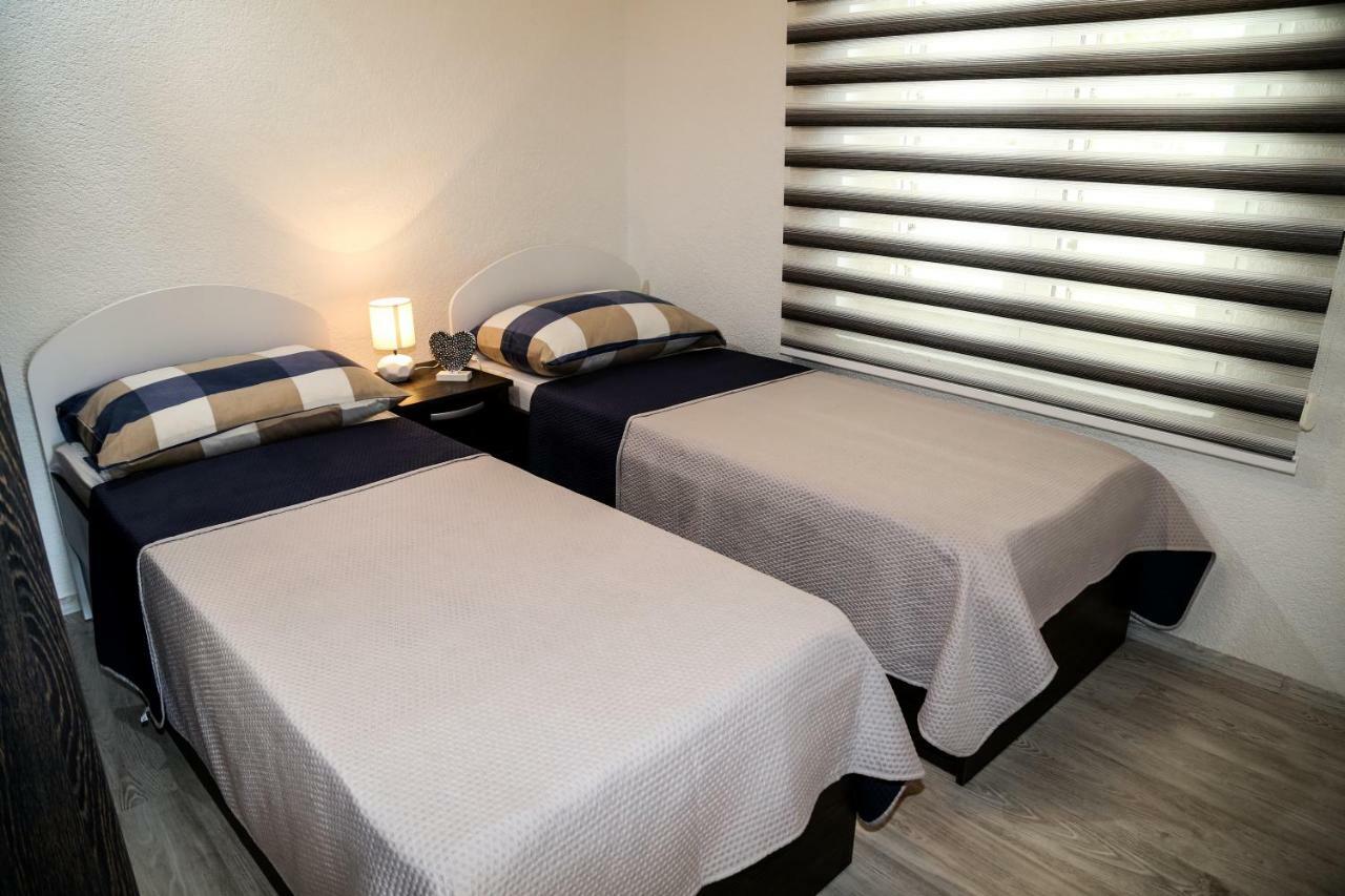 Apartment Marina Pavic フヴァル エクステリア 写真